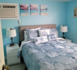 Cottages, Island&#039;s End Resort