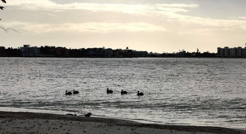 Photo Gallery, Island&#039;s End Resort