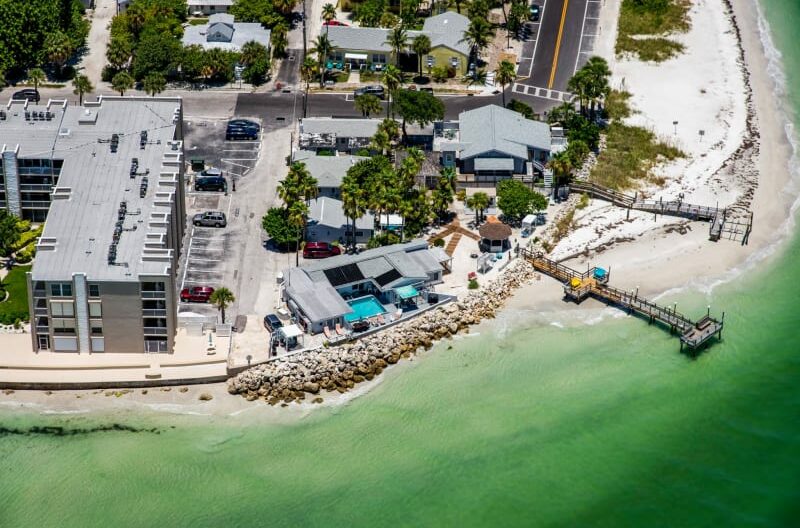 Photo Gallery, Island&#039;s End Resort