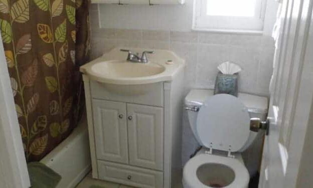 Sister Property Two Bedroom, Island&#039;s End Resort