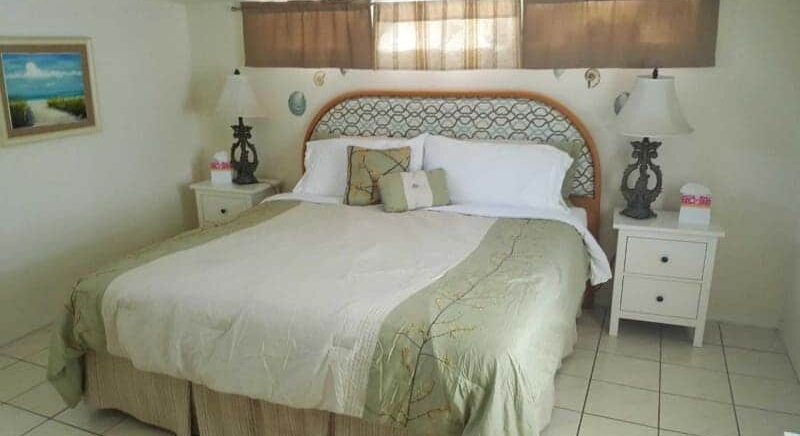 Photo Gallery, Island&#039;s End Resort