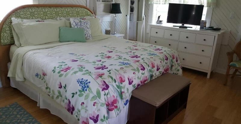 Photo Gallery, Island&#039;s End Resort