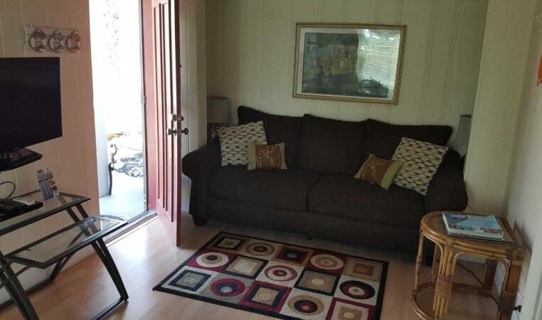 Photo Gallery, Island&#039;s End Resort